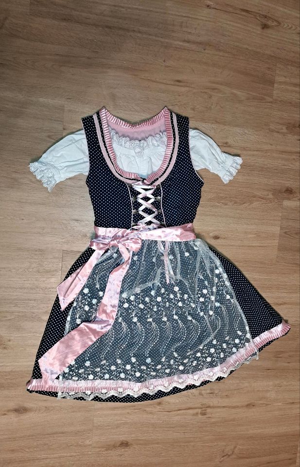 Dirndl Tracht Oktoberfest O'zapft is in Leezen MV