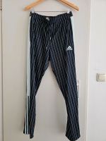 Adidas Tiro Trainingshose Gr.M Nürnberg (Mittelfr) - Mitte Vorschau