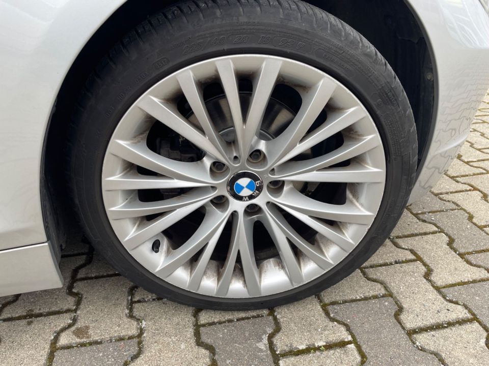 BMW Z4 sDrive23i - Scheckheft Bremsen und TÜV neu in Braunschweig