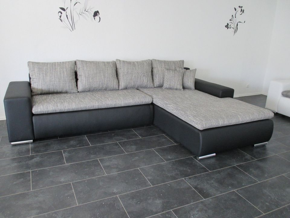 Polstermöbel Lagerverkauf Sofa Couch wohnlandschaft Bettsofa NEU in Elkenroth