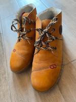 Rieker gefütterte Halbstiefel 40 senfgelb Schleswig-Holstein - Ascheberg Vorschau