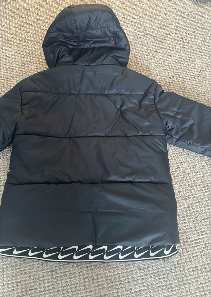 Nike Winterjacke in Kyritz