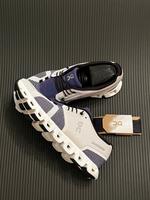 Neuwertige Damen OnON Cloud 5 Running Laufschuhe Sneaker Bayern - Bischofswiesen Vorschau