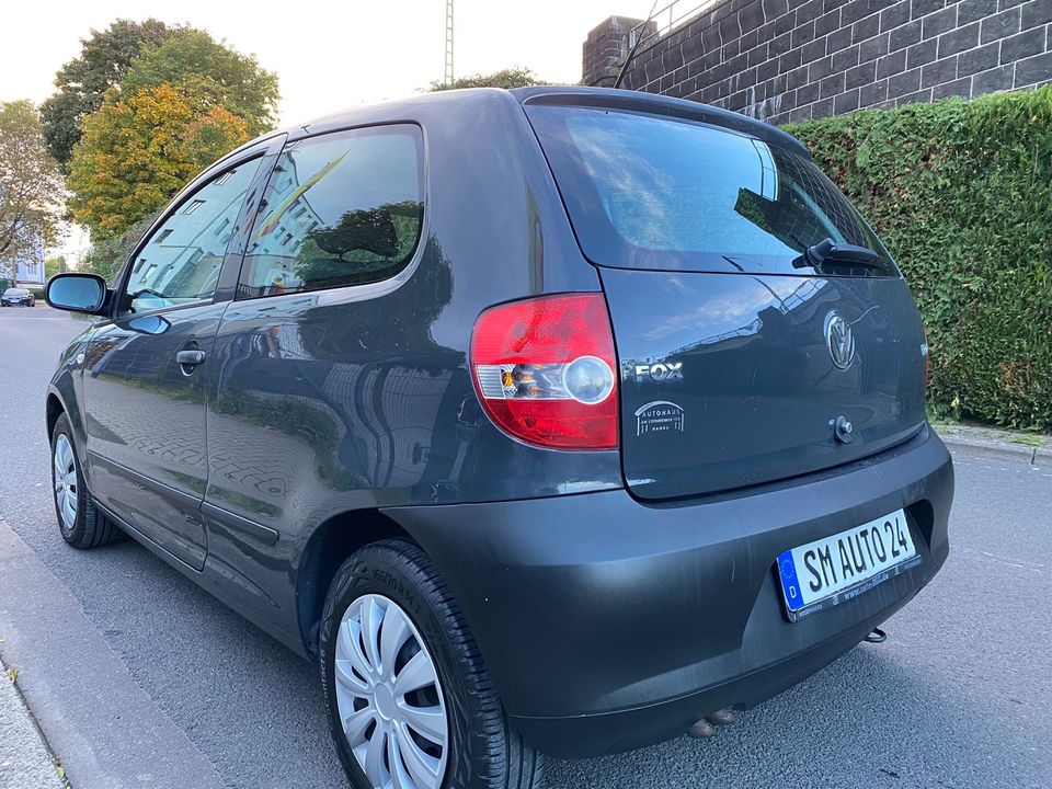 Volkswagen Fox 1.4 TDI Diesel 1.Hand/Klima/2x el.FH/Tüv 10/2025 in Frankfurt am Main