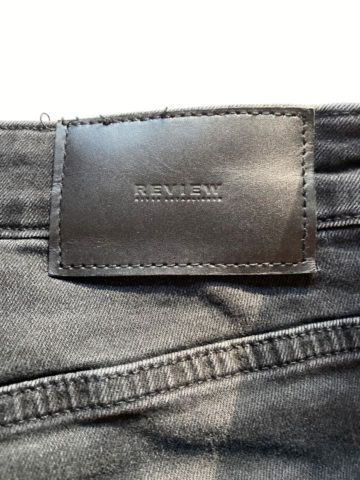 Jeans Herren Review Gr. 29/30 schwarz in Hamburg