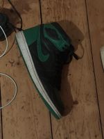 Jordan 1 pine green High 43 1/3 Nordrhein-Westfalen - Wiehl Vorschau