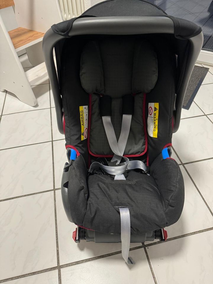 Kindersitz Porsche 9-18KG mit Isofix in Gilching