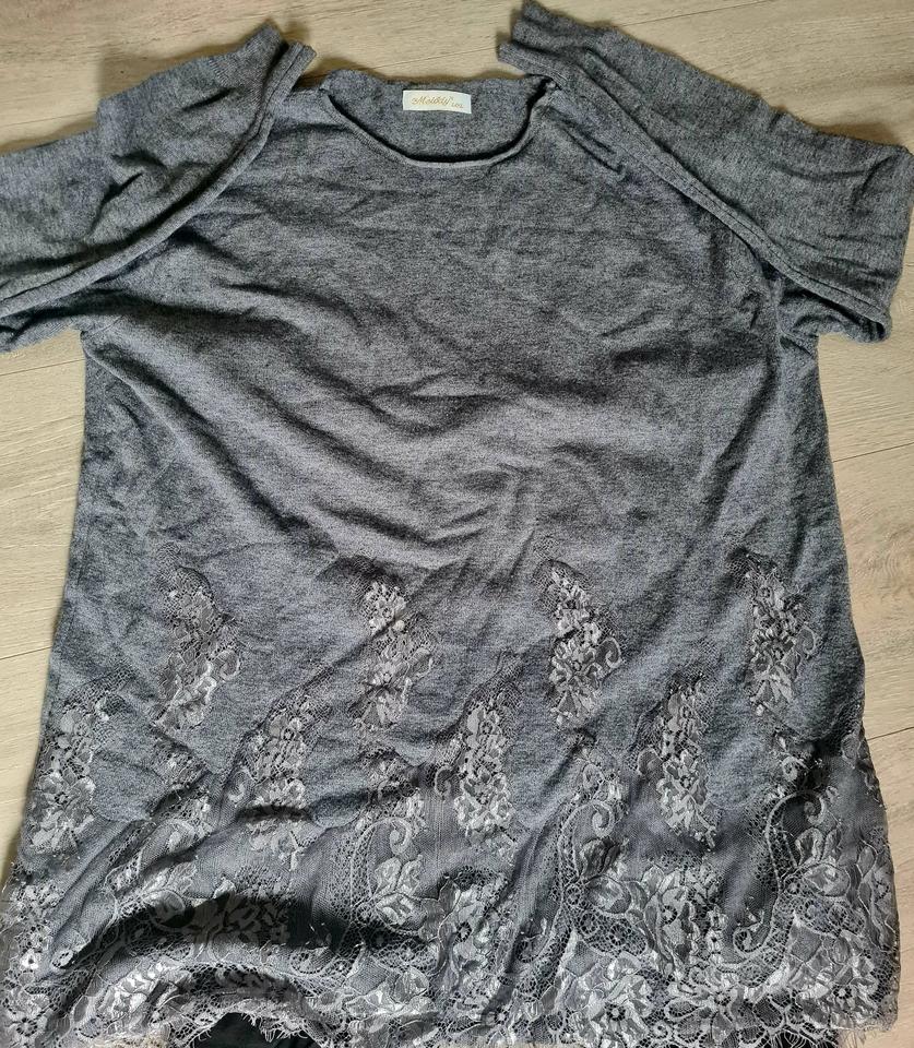 1 Hose/Hindahl+Skudelny + 3 Shirts/Pullover/Bluse/ div. Marken - in Kiel