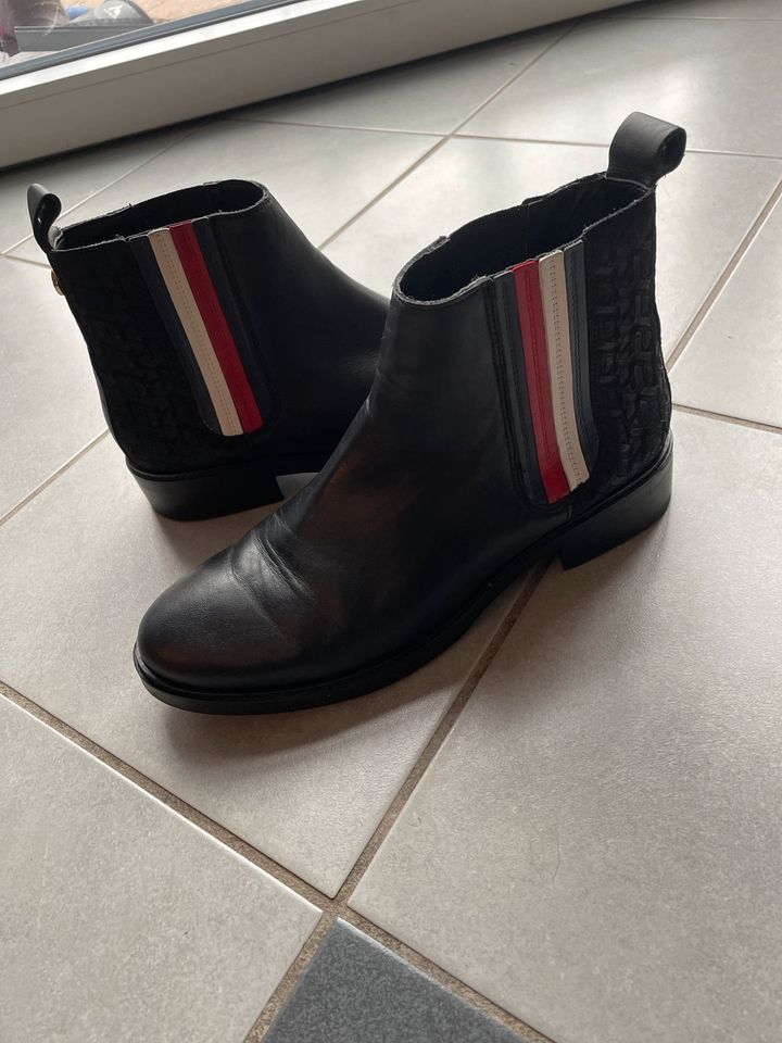 Stiefeletten Tommy Hilfiger Gr. 39 TOP in Edemissen