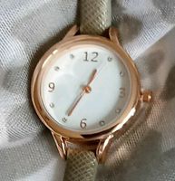 Armbanduhr Damenuhr Uhr Schal Neu Hessen - Schlüchtern Vorschau