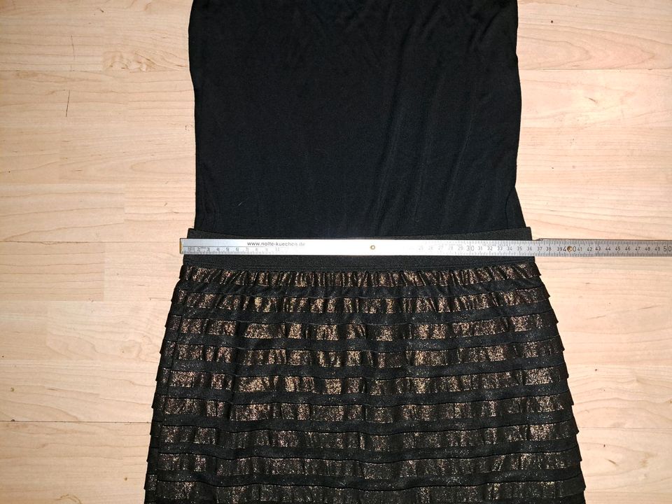 festliches Mini-Kleid Gr.38 Fb.schwarz/gold in Duisburg