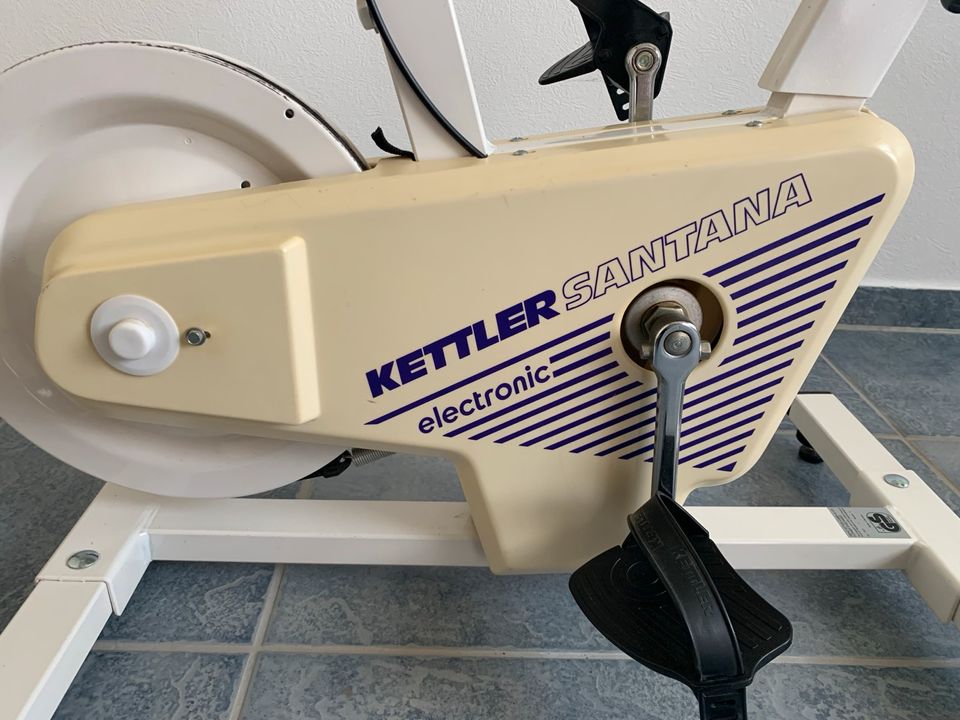 TOP!!! Kettler Montana Ergometer Heimtrainer in Winnenden