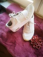 Nike Sneaker weiß hellgrau mit Schlangenleder Optik gr. 42 Bayern - Kolbermoor Vorschau