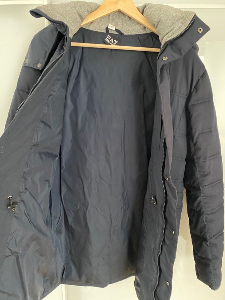 Emporio Armani EA7 Jacke in Haan