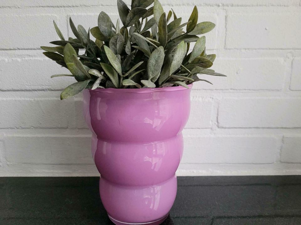 Blumentopf Pink, Rosa ,Kunstblumen in Hude (Oldenburg) - Nordenholz | eBay  Kleinanzeigen ist jetzt Kleinanzeigen