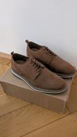 Clarks Wildleder Schuhe, neu & ungetragen Neuhausen-Nymphenburg - Neuhausen Vorschau