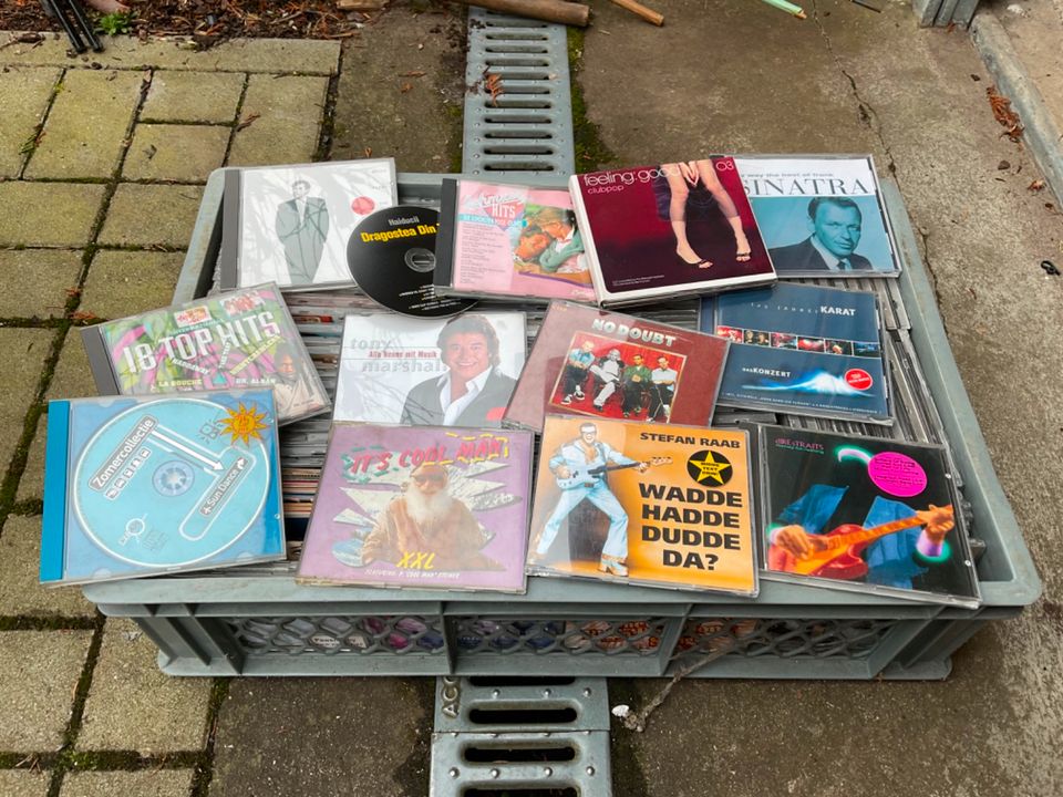 CD Kiste/CD Singles und CD Promotion/CD Rock+Pop+Deutsch/100 CDs in Berlin