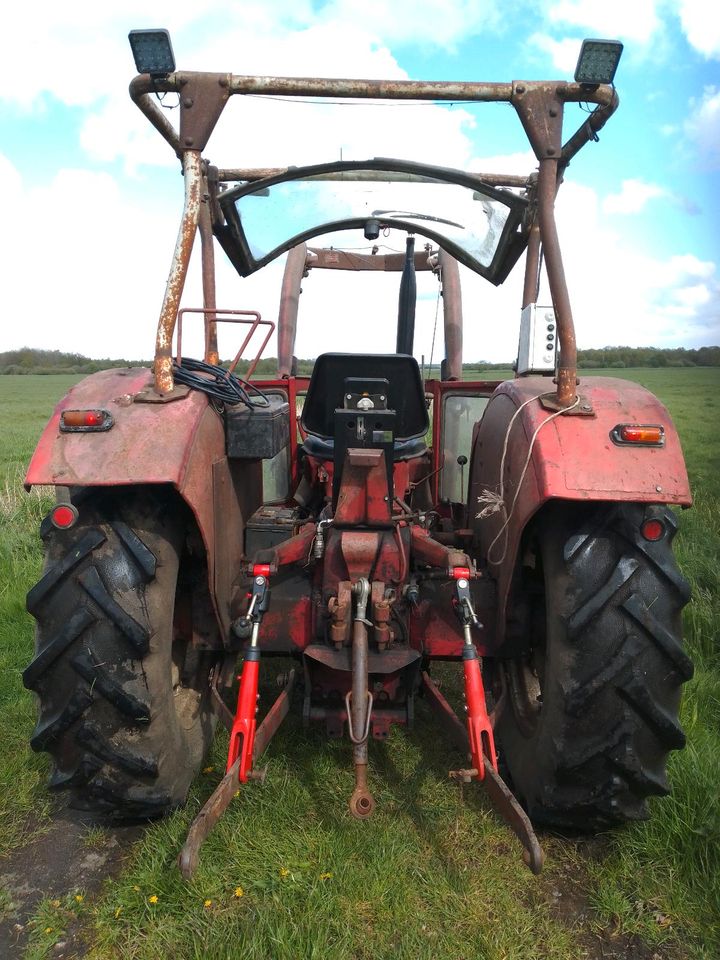 IHC 553 S, Trecker in Dellstedt