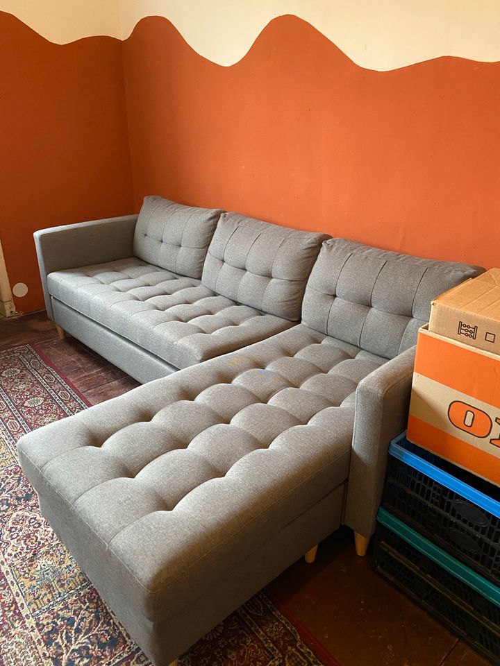 Sofa Chaiselounge grau in Frankfurt am Main