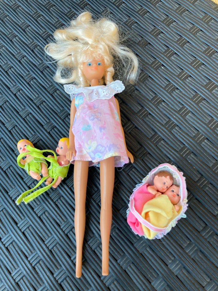 Barbie Kinder und Barbie schwanger in Stadt Wehlen