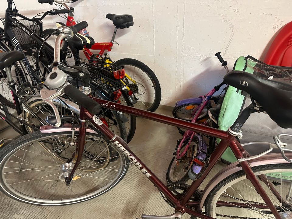 2 Fahrräder (Herren 28 Zoll und Kinder 26 Zoll) in München