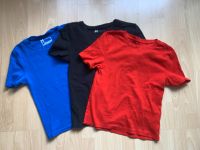 Paket: T-Shirts blau rot schwarz Gr. M Hessen - Darmstadt Vorschau