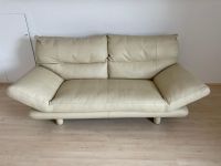 2 Sitze Leder Couch in Weis Nordrhein-Westfalen - Herten Vorschau