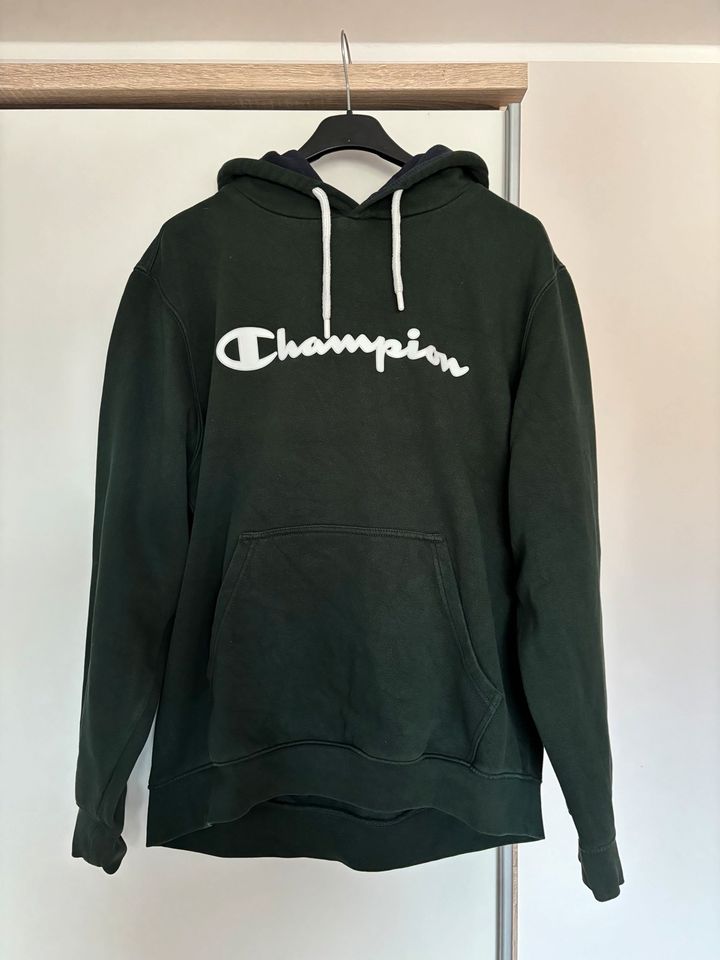 Champion Hoodie Pullover Herren Grün Größe XL in Hespe