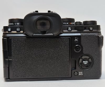 Fujifilm X-T4 Kamera Schwarz Body / 15260 Auslösungen / OVP in Landau in der Pfalz