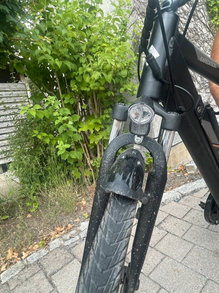 E-Bike 28 Zoll Herren Cityrad Marke Telefunken Top!!!! in Waldershof