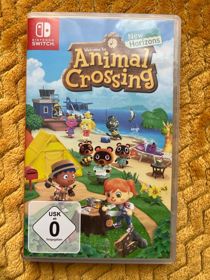 Nintendo Switch lite inkl. Case und Animal Crossing in Düsseldorf