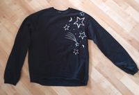 H&M, Sweatshirt, Pulli, schwarz mit Sternen und Mond, Gr. 170 Nordrhein-Westfalen - Hünxe Vorschau