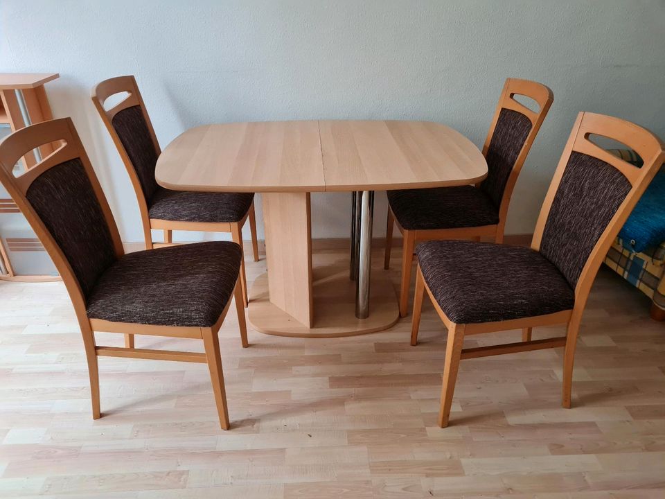 Tisch mit 4 stuhle in Bad Kissingen