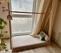 Tipi Kinderbett Zeltbett Kinder Kinderzimmermöbel Holz Matratze Nordrhein-Westfalen - Jüchen Vorschau