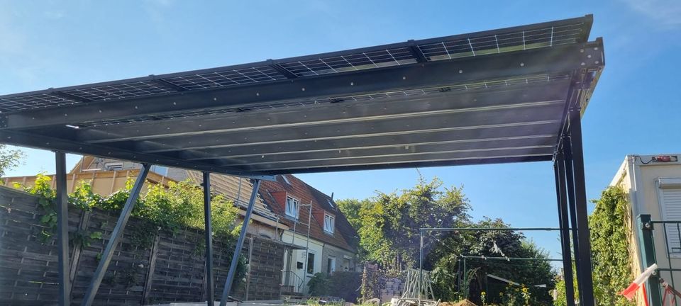 Industrie-PV-Carport modular erweiterbar 4 Stellplätze 16kWp in Rottenburg a.d.Laaber