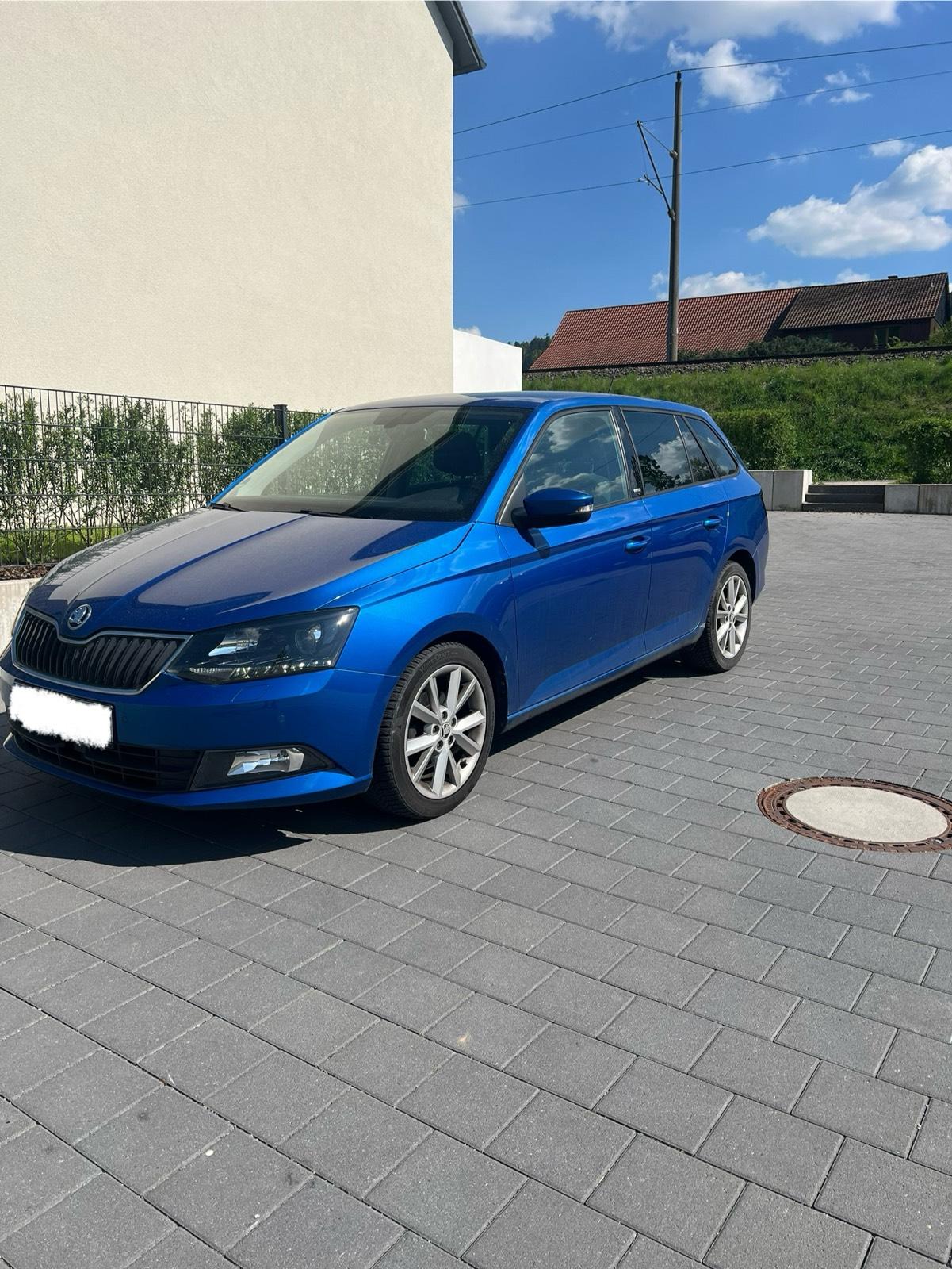 Abbildung des Autos Skoda Fabia Kombi 1.4 TD…
