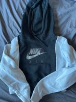 Nike Pulli Sachsen - Moritzburg Vorschau