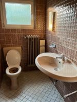 Toilette mit Waschbecken zu verschenken Frankfurt am Main - Rödelheim Vorschau