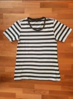 SHE T-Shirt  Gr. 36 S  schwarz weiß gestreift Damen Niedersachsen - Celle Vorschau