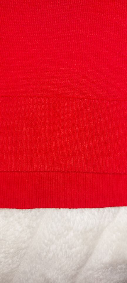 Pullover rot H&M Größe S  V-Ausschnitt in Tüttleben