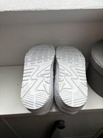 Nike Air Max Größe 36,5 weiß Nordrhein-Westfalen - Meschede Vorschau