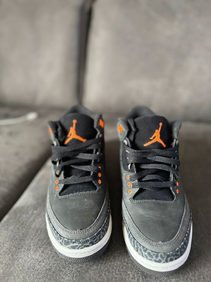 Nike air Jordan 3 Retro Fear pack 2023 in 42,5 in Duisburg