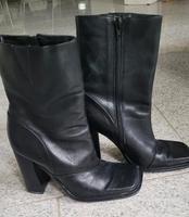 Bronx Damen Stiefelette schwarz Gr. 39 Leder Nordrhein-Westfalen - Witten Vorschau