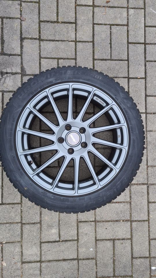 Winterräder 245/45 R18 100V - fast neu, Audi, VW, Skoda, Seat,usw in Wolkenstein