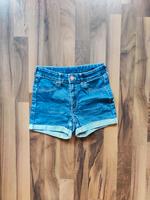 Kurze Shorts Hose blau H&M Gr. 134 für 4 € Leipzig - Kleinzschocher Vorschau