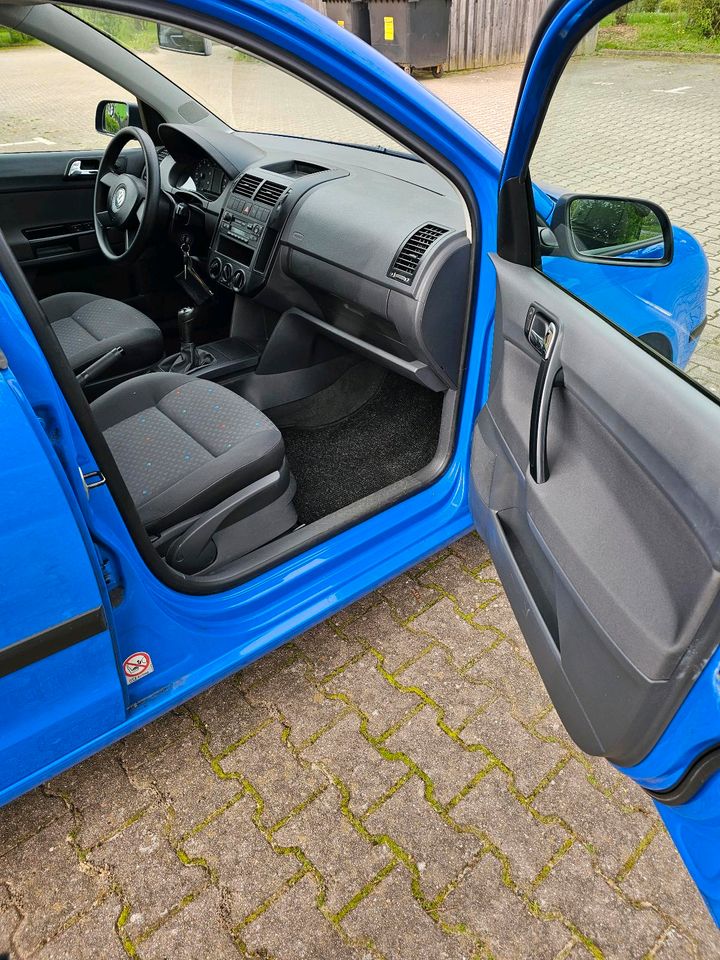 VW Polo 9n 1.2 Benziner,Erste Hand, Klima,Scheckheft✅️ TÜV NEU✅️ in Lüneburg