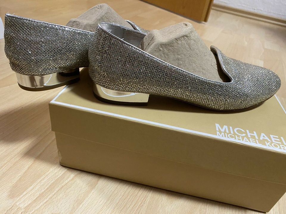 Damenbekleidung,Schuhe zb. Michael Kors Poncho in Mauchenheim