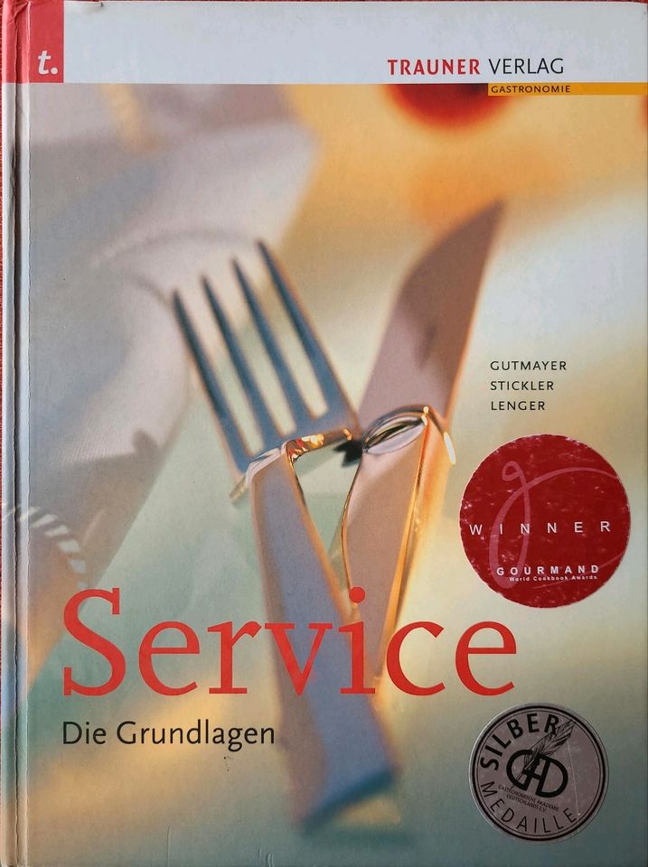 Service Grundlagen Trauner Verlag Gutmayer Stickler Lenger in Lichtenau