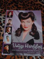 VINTAGE HAIRSTYLING Buch Lauren Renells Rockabilly 50er Frisuren Baden-Württemberg - Bietigheim-Bissingen Vorschau