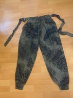 Grün, blau gemusterte Hose mit Bündchen an der Ferse Gr.S Hannover - Nord Vorschau